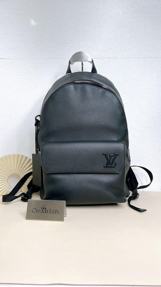 LV Takeoff Backpack in Black
