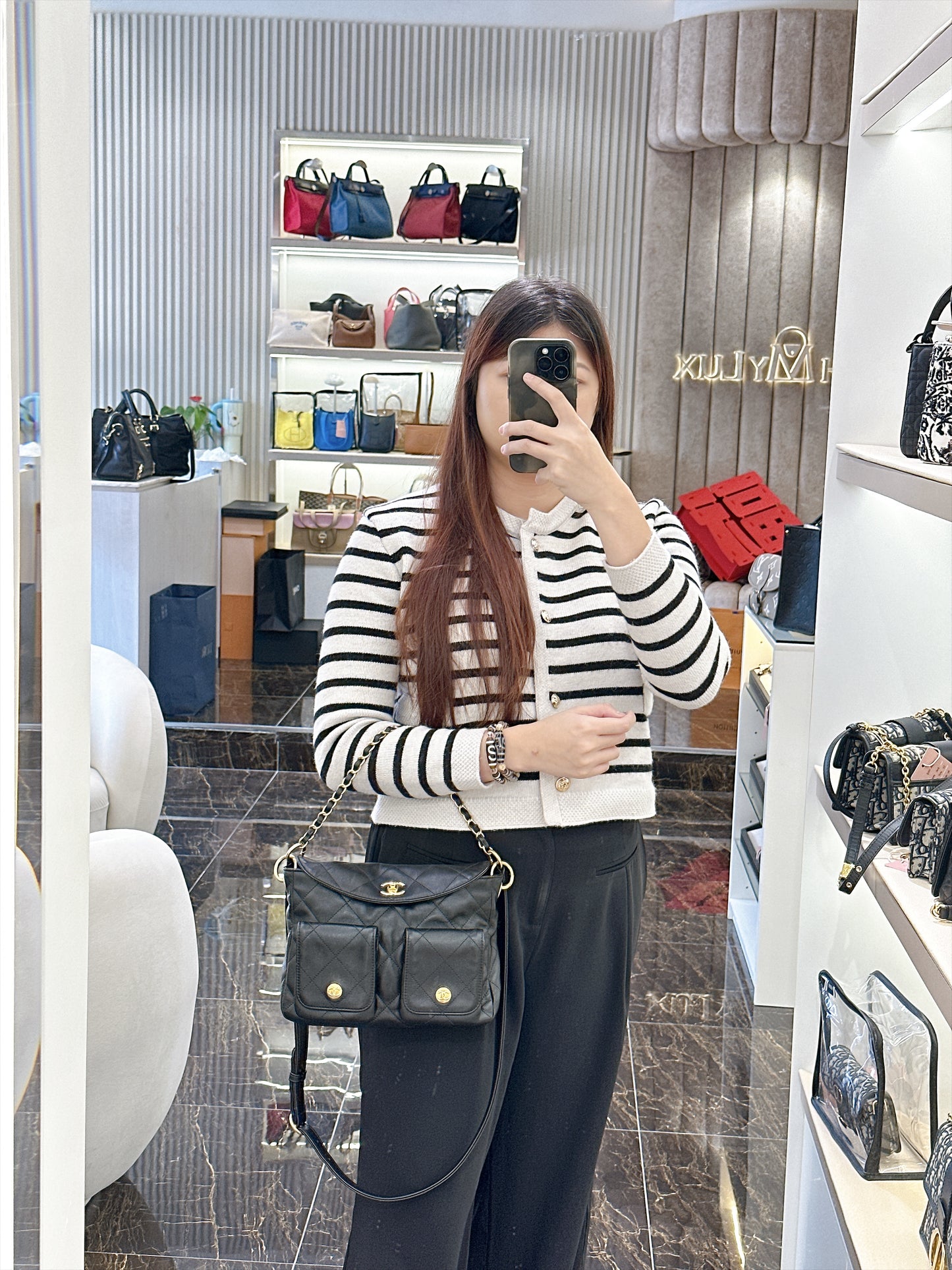Chanel Supple Twins Hobo Bag in Black