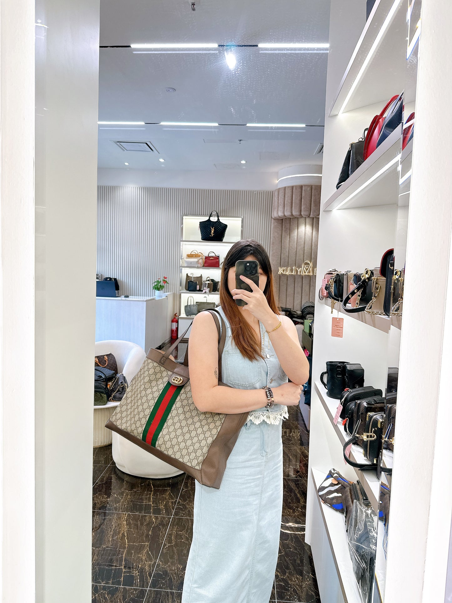 Gucci GG Supreme Ophidia Medium Soft Tote