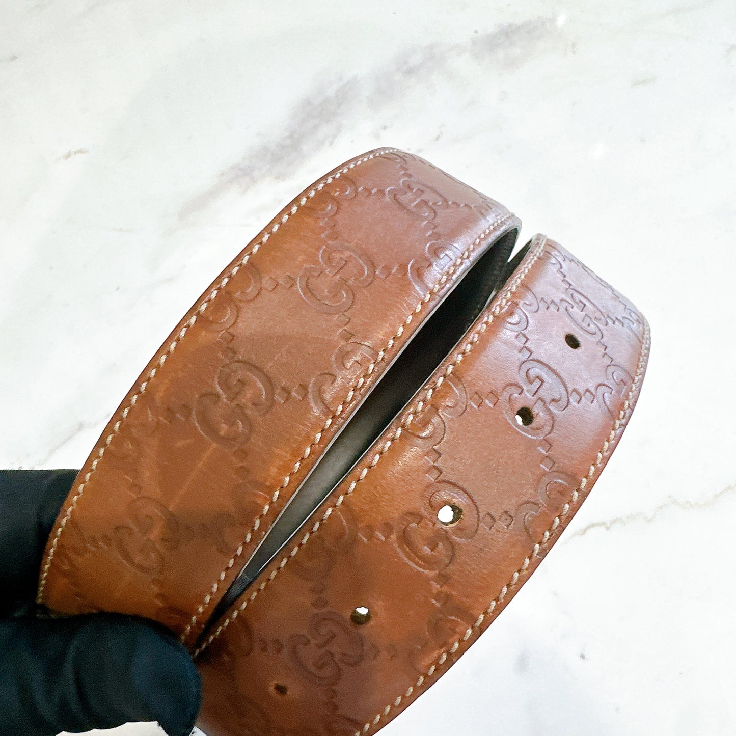 Gucci Supreme Leather G logo Belt in Brown SHW