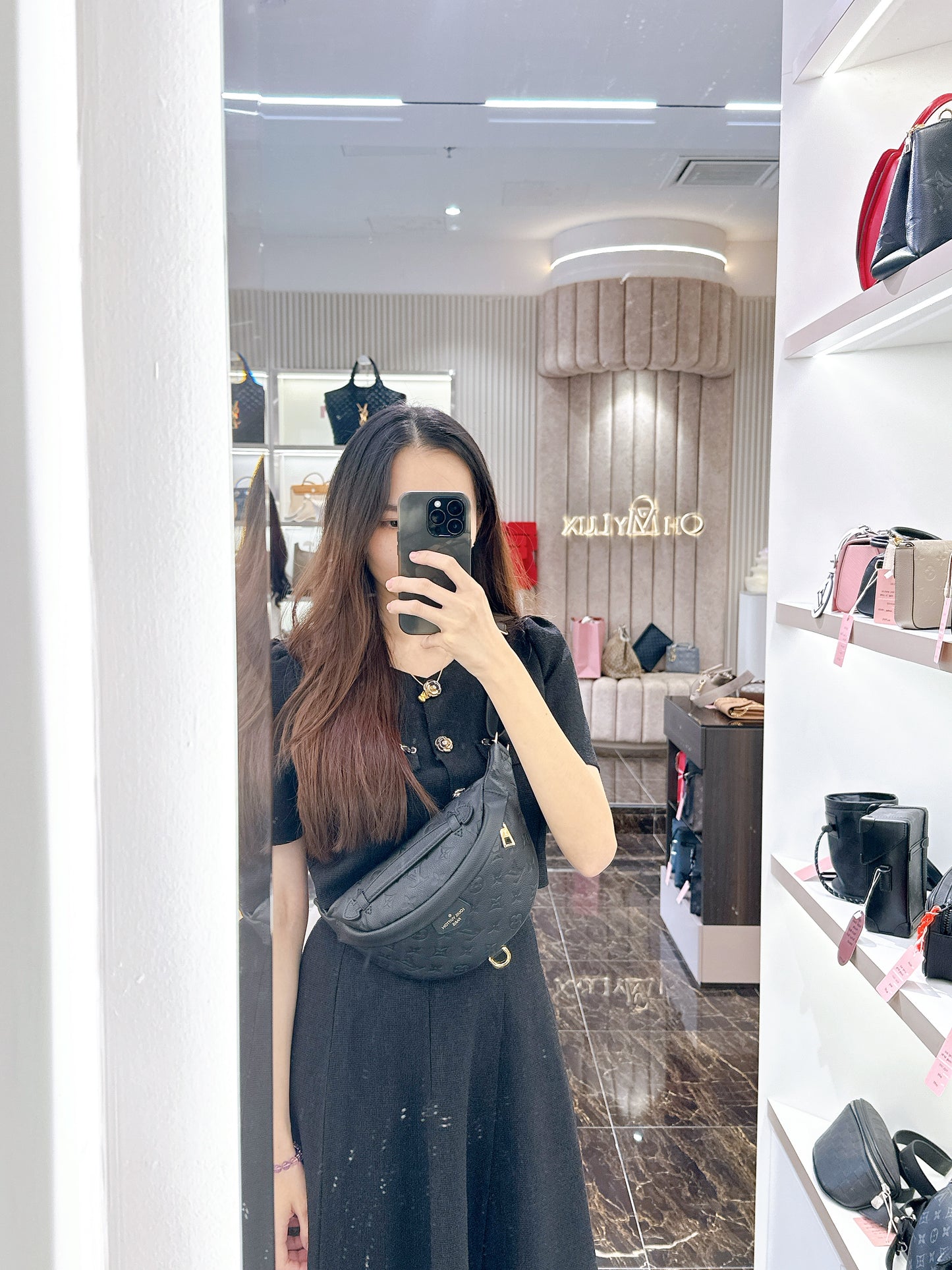 LV Empriente Bumbag Monogram in Noir