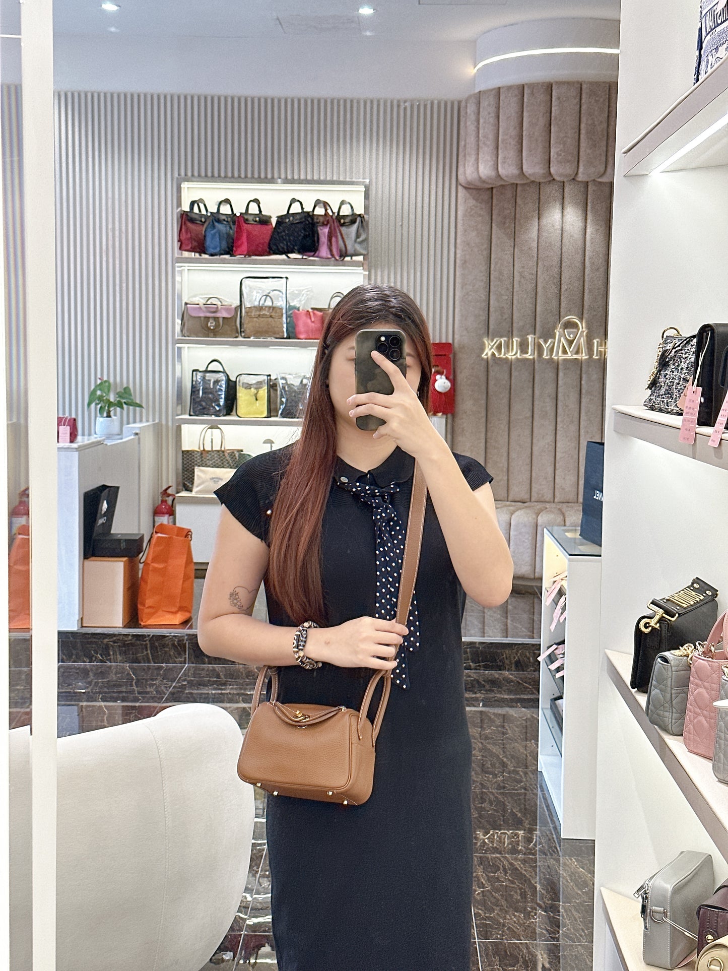 Hermes Mini Lindy in Gold