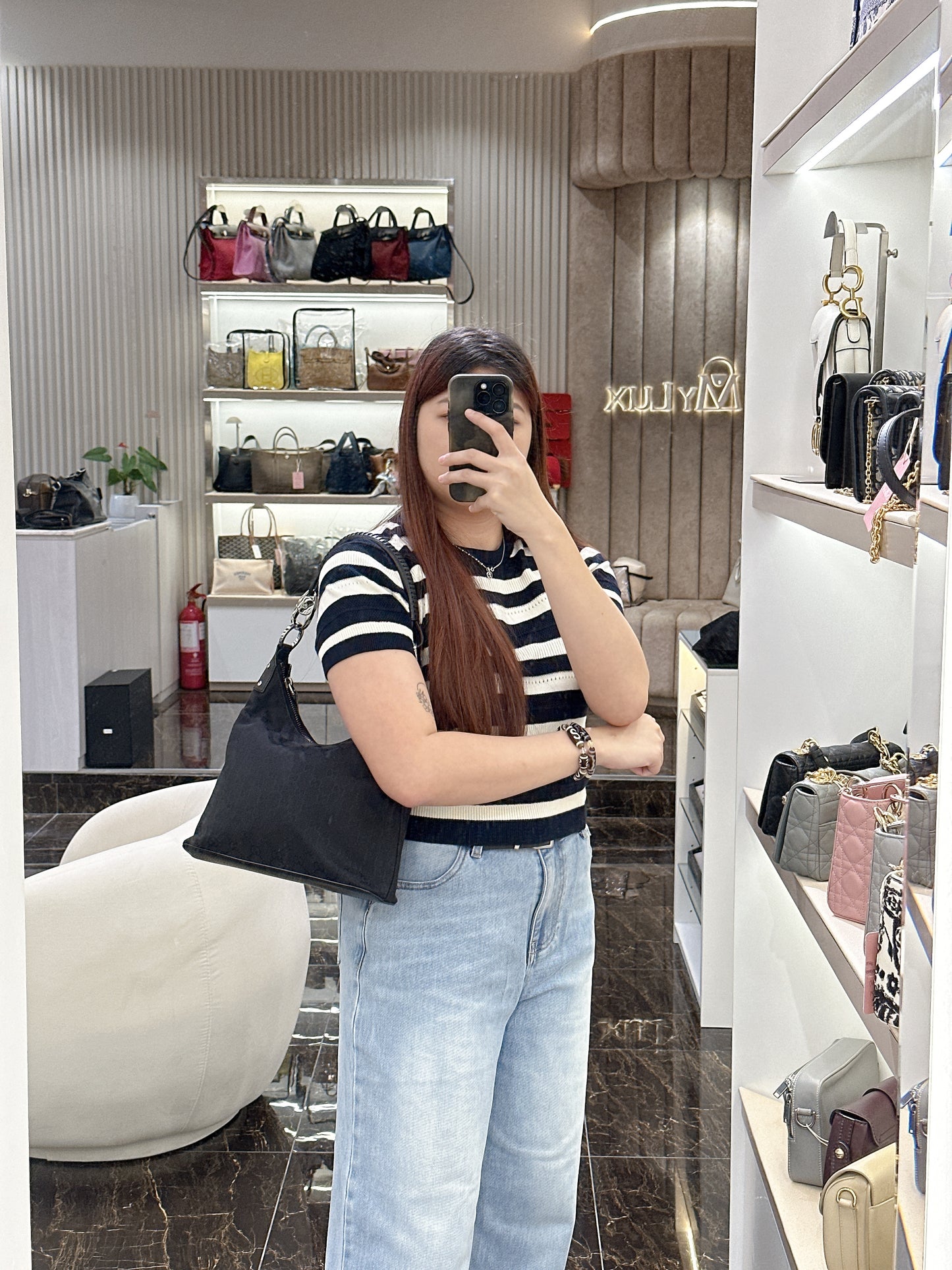 Gucci GG Canvas Black Hobo in Pig Leather