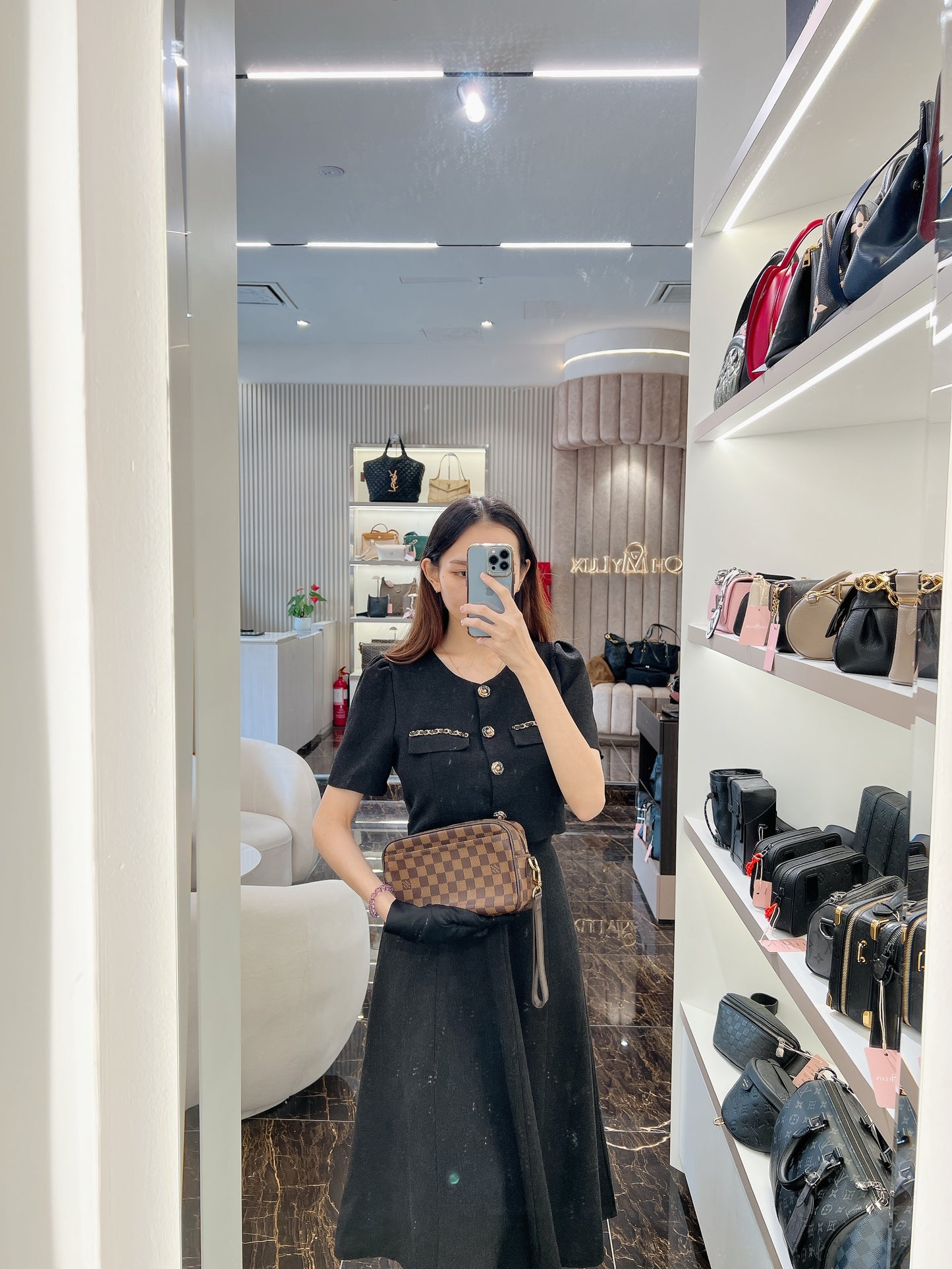 LV Saint Paul Clutch in Damier Ebene