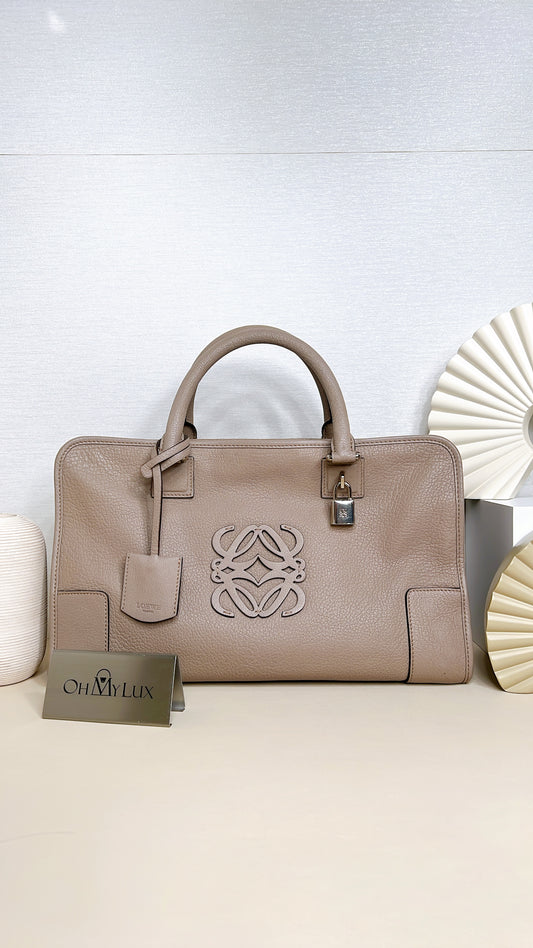Loewe Amazona 36 in Gray