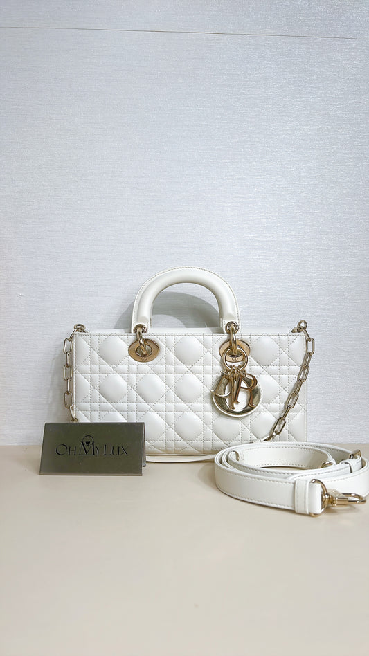 Lady Djoy Medium in White LGHW