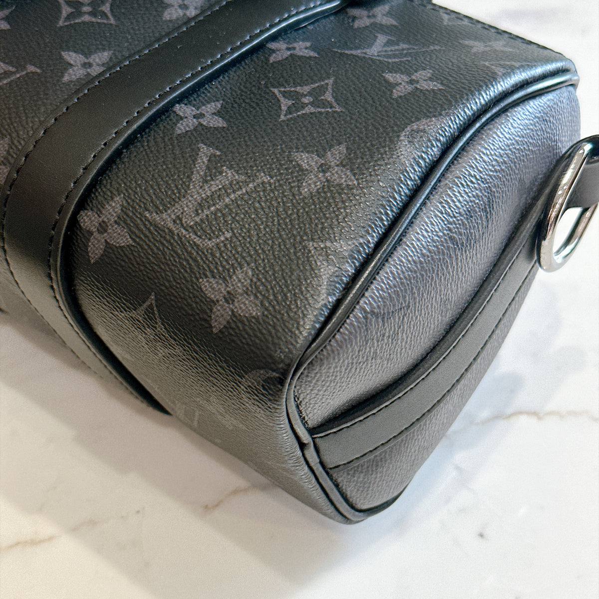 LV Keepall 25 in Monogram Eclipse
