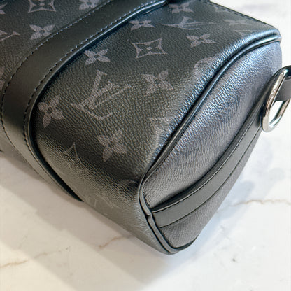 LV Keepall 25 in Monogram Eclipse