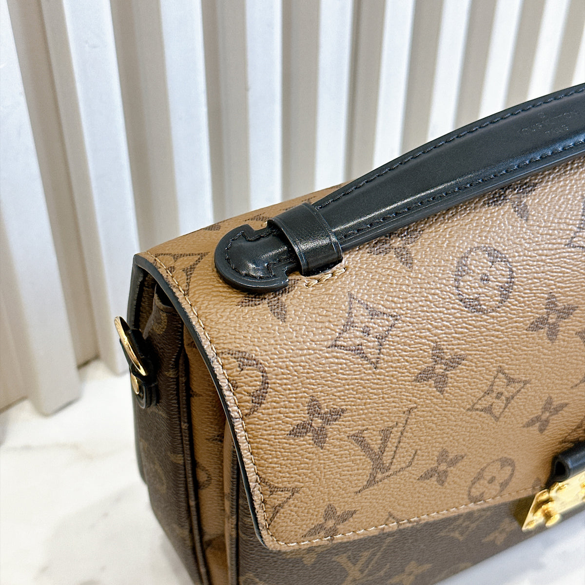 LV Monogram Reverse Pochette Metis