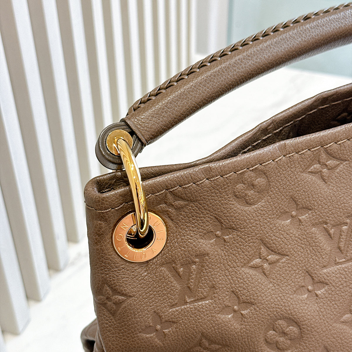 LV Artsy MM Monogram Empreinte Leather in Terre