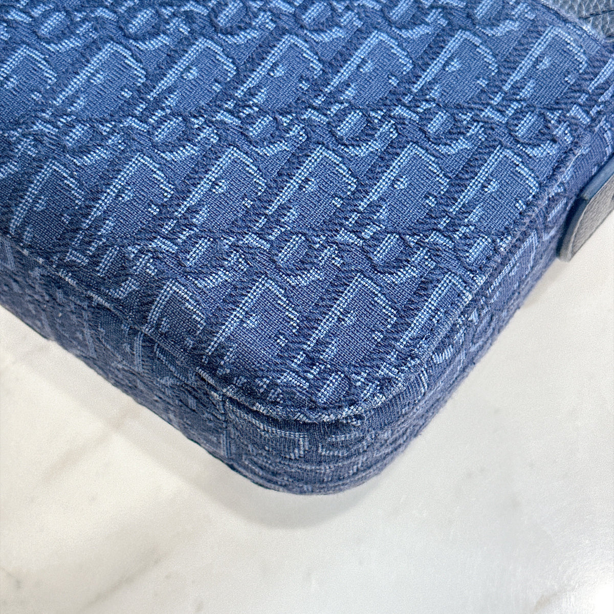 Dior Small Saddle Messenger in Blue Oblique