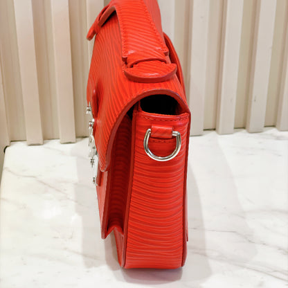 LV Monceau Distorted Epi XL in Red