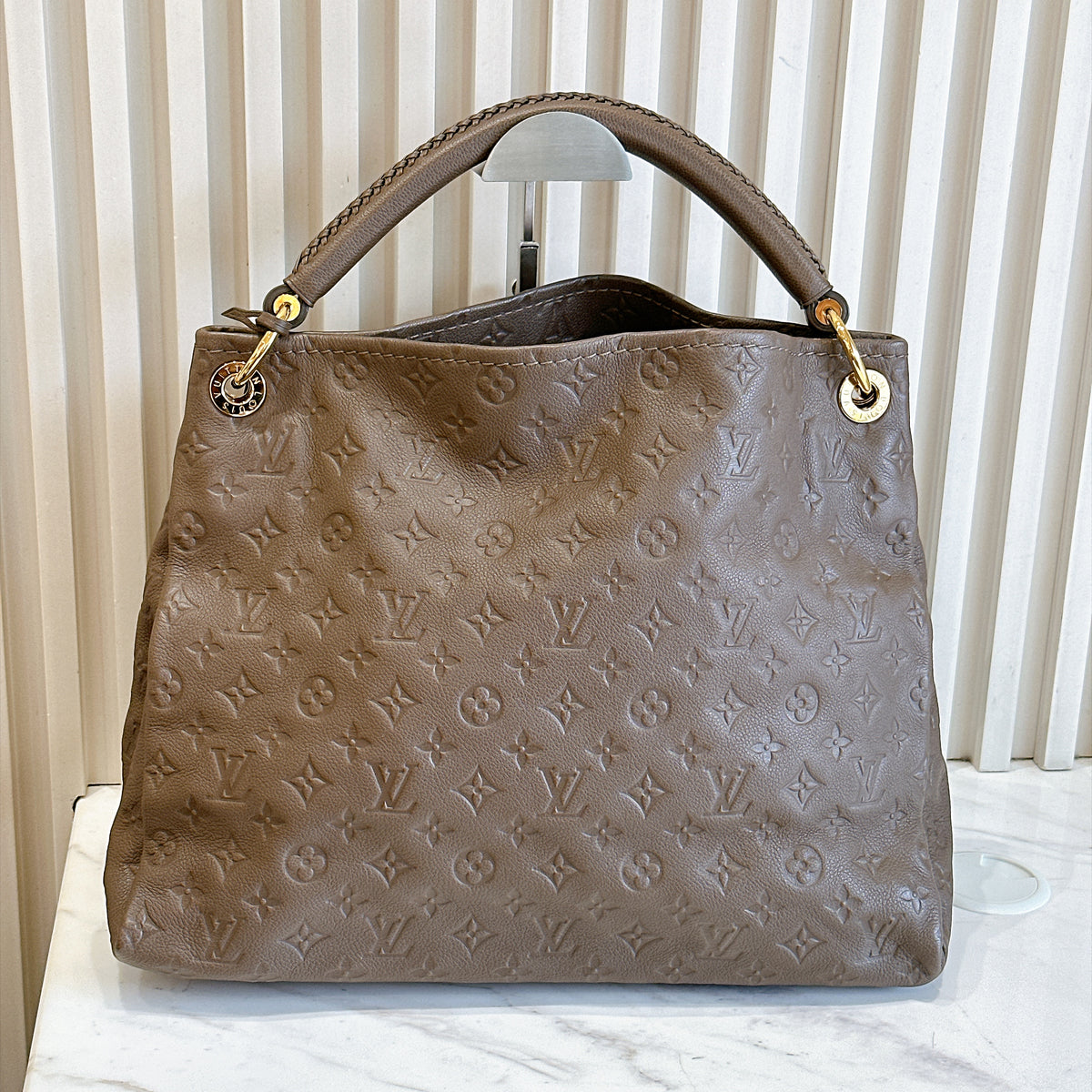 LV Artsy MM Monogram Empreinte Leather in Terre