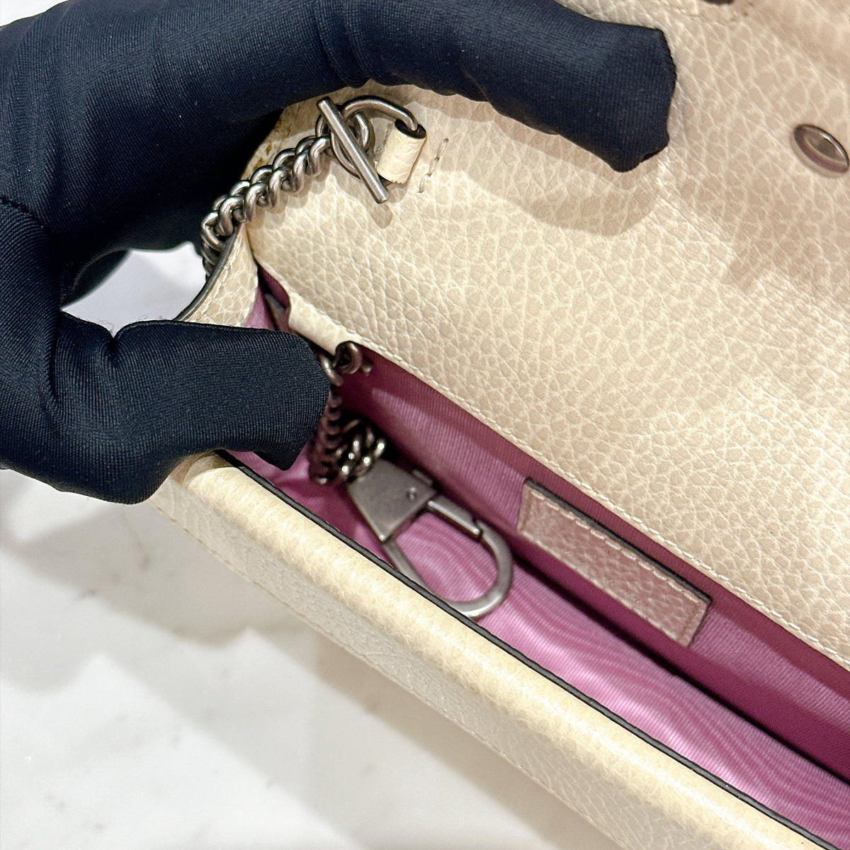 Gucci Dionysus Supermini in White