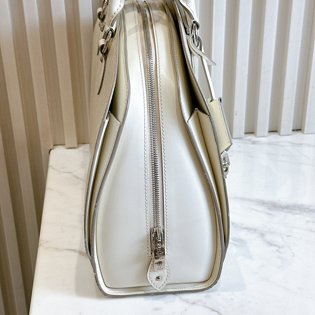 LV Pont Neuf Ivory GM