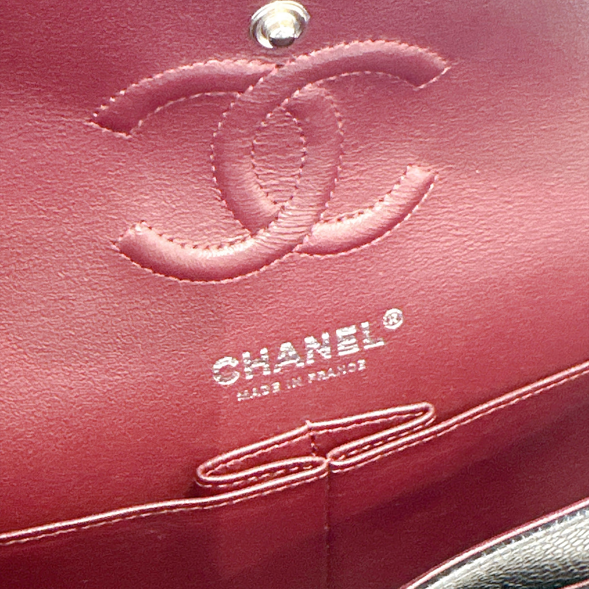 Chanel Classic Flap Small in Black Caviar SHW
