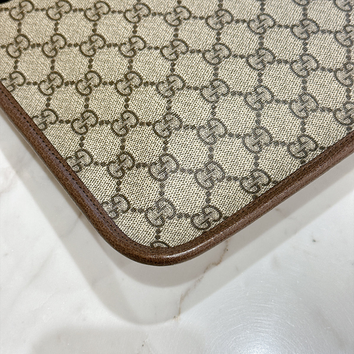 Gucci Neo Vintage GG Medium Messenger Bag