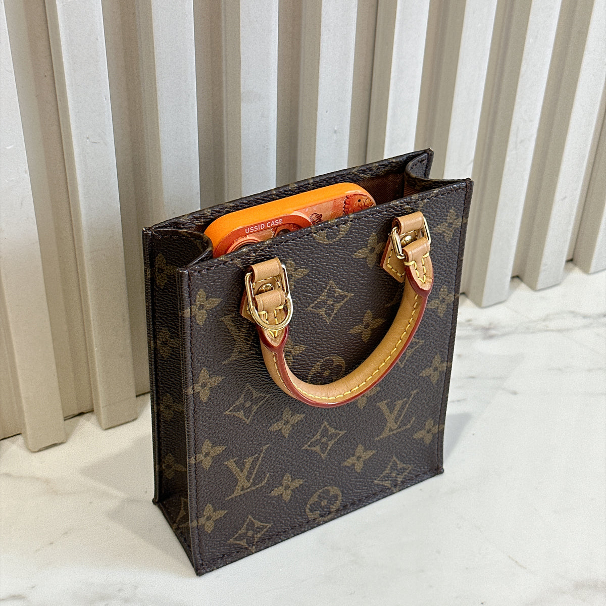 LV Monogram Petite Sac Plat