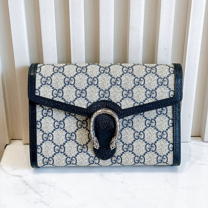 Gucci Dionysus GG Supreme Wallet On Chain in Navy Blue
