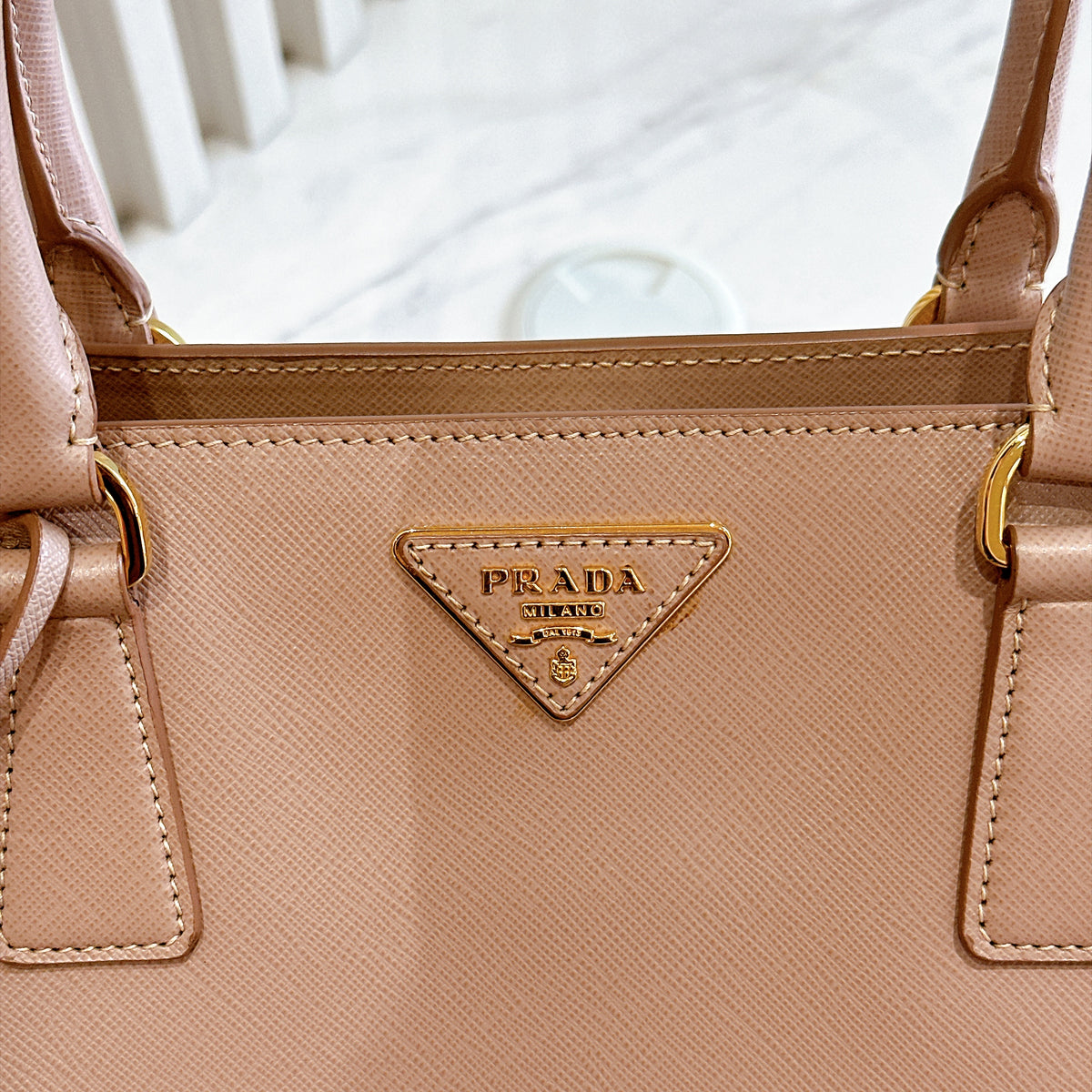 Prada Saffiano Gallieria Pink in Medium