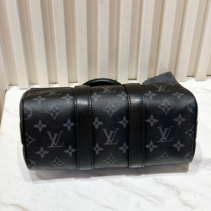 LV Keepall 25 in Monogram Eclipse