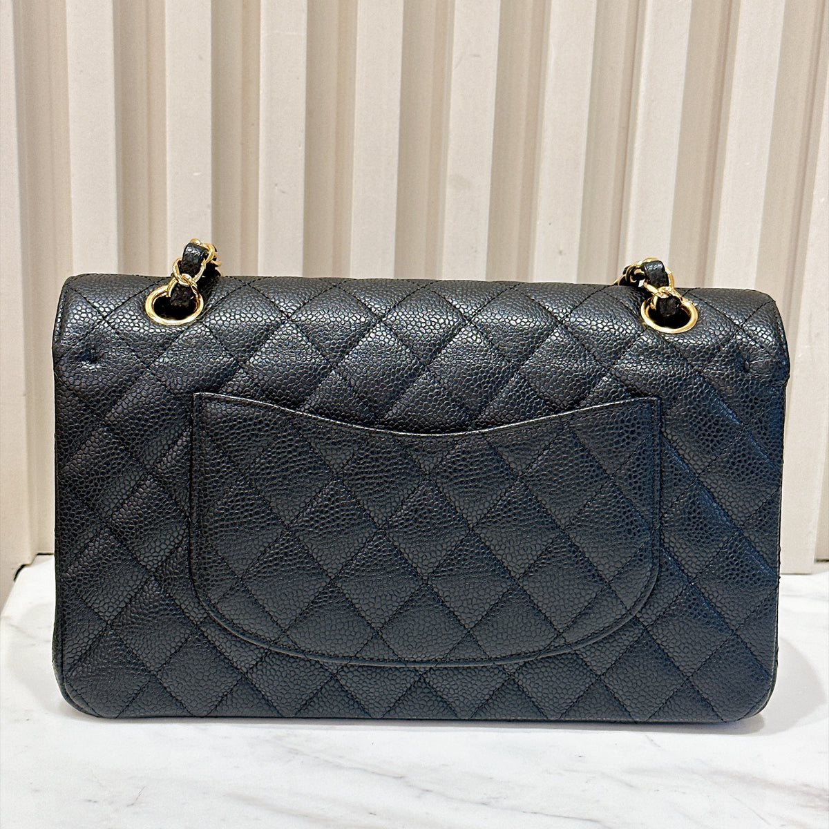 Chanel Classic Flap Medium in Black GHW