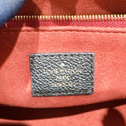 LV On The Go PM in Black/Creme