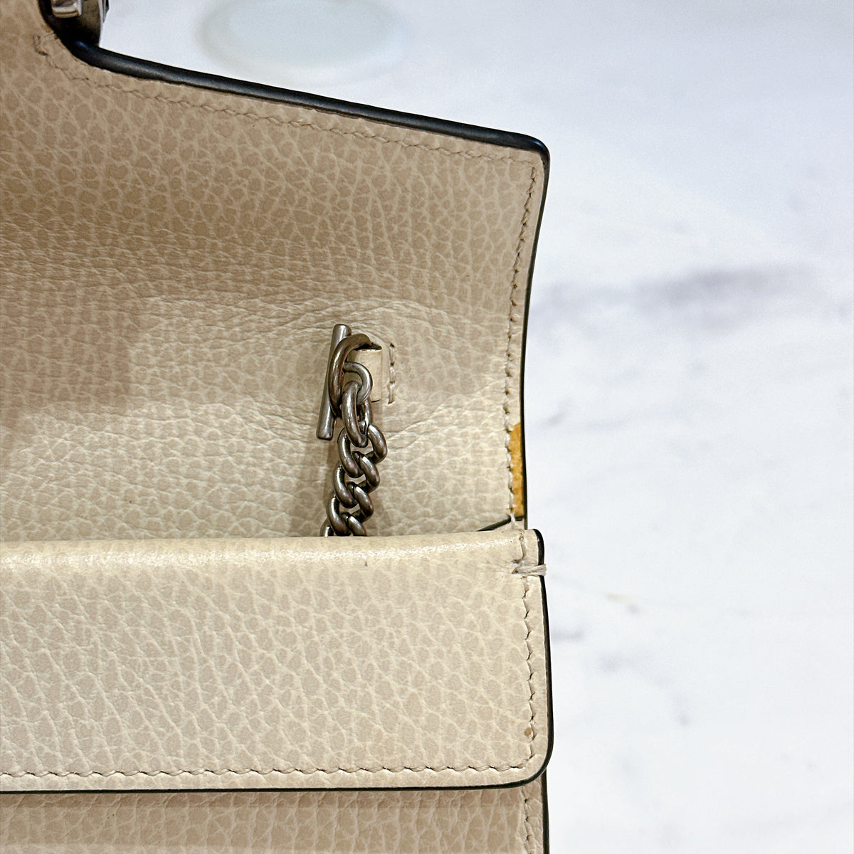 Gucci Dionysus Supermini in White