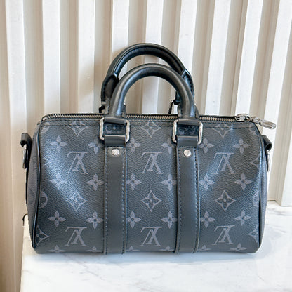 LV Keepall 25 in Monogram Eclipse