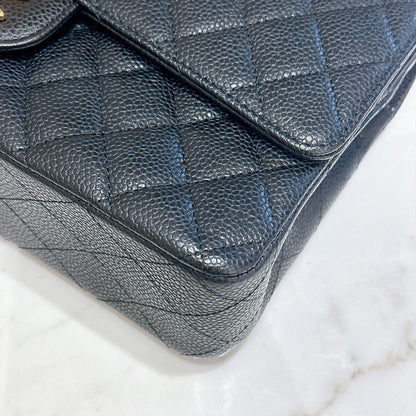Chanel Classic Flap Medium in Black GHW