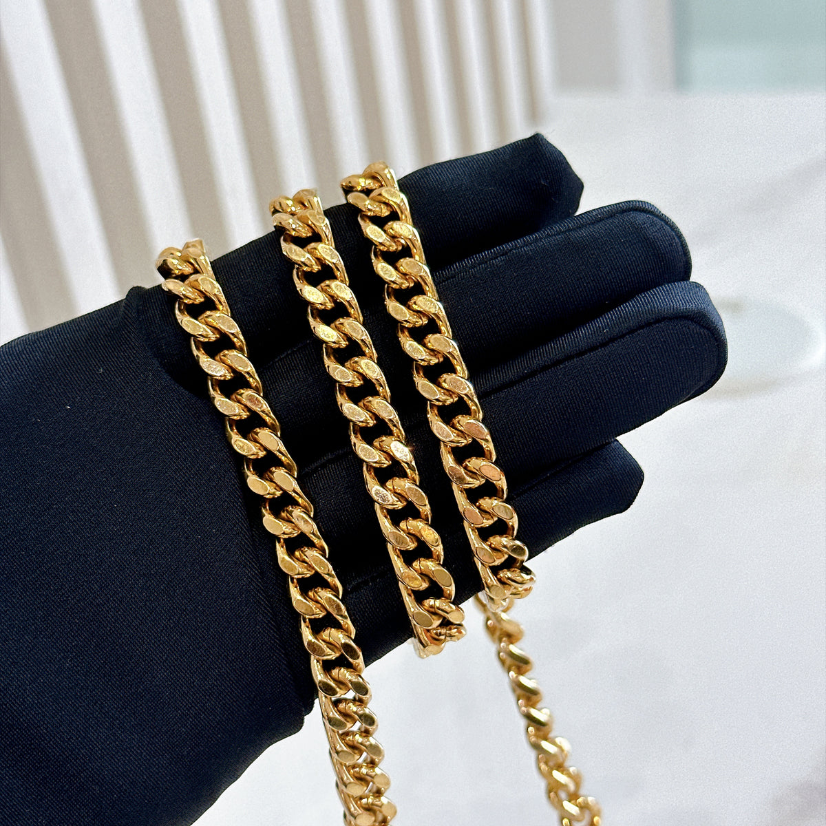 YSL Wallet On Chain Black in GHW