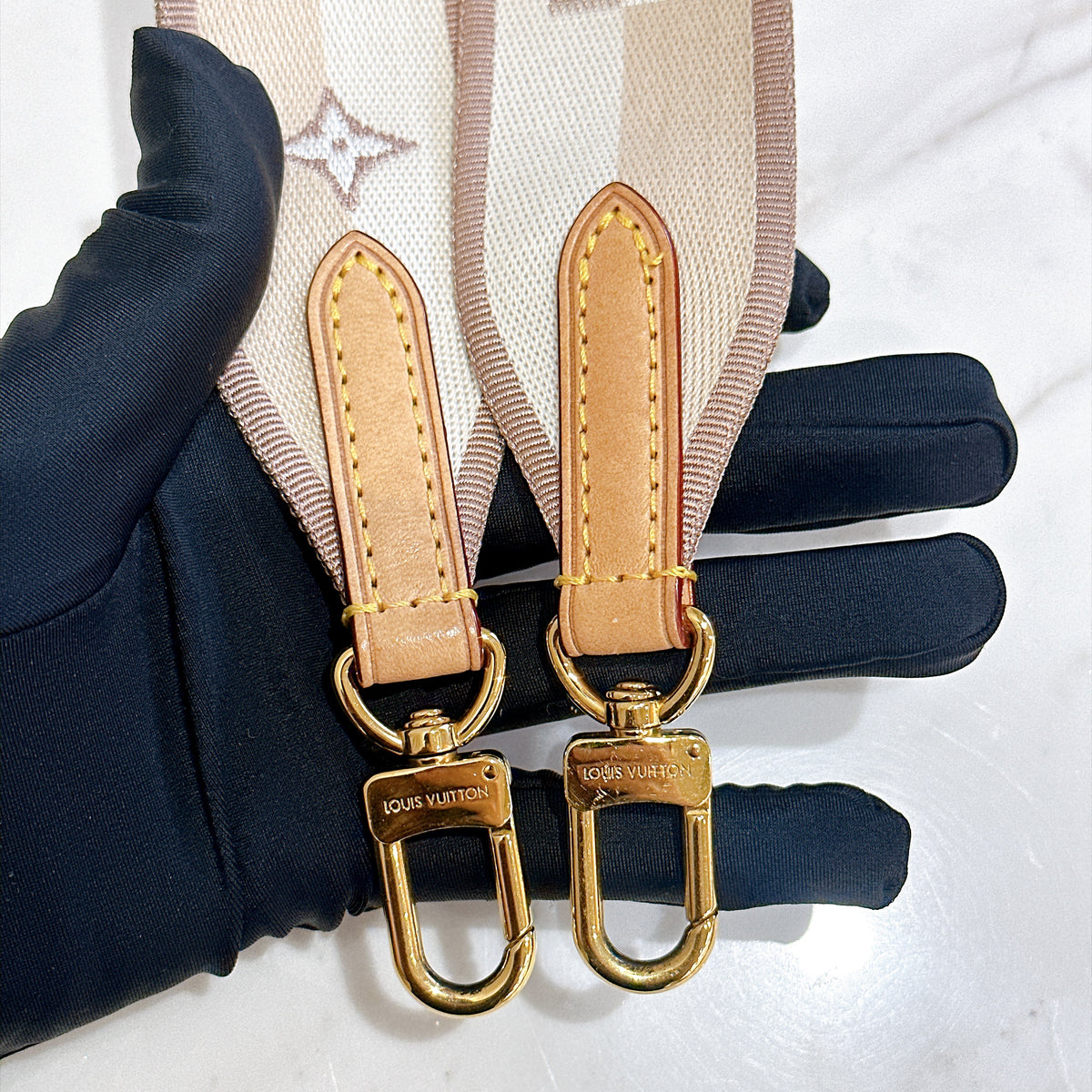 LV Monogram Speedy 20 in Beige Strap