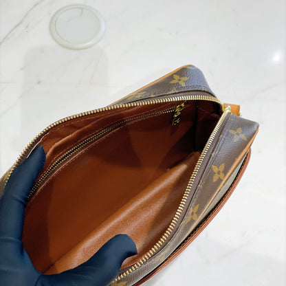 LV Monogram Trocadero 27