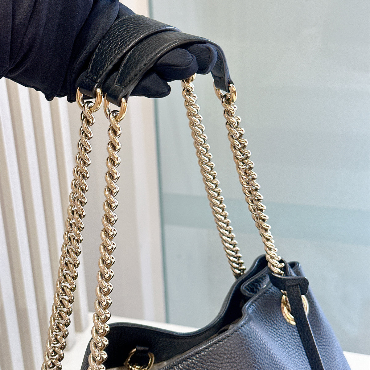 Gucci Soho Chain Shoulder Bag in Black