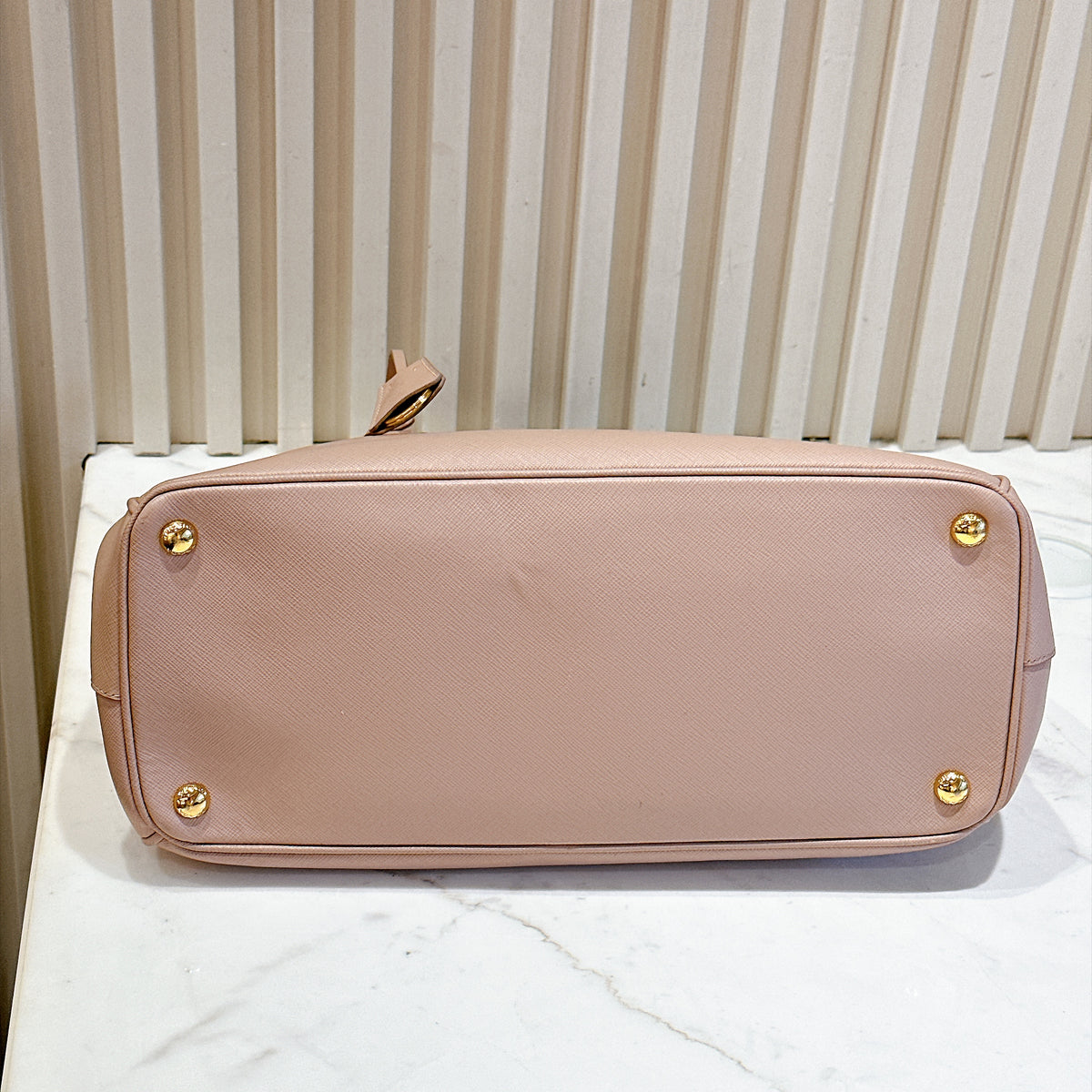 Prada Saffiano Gallieria Pink in Medium