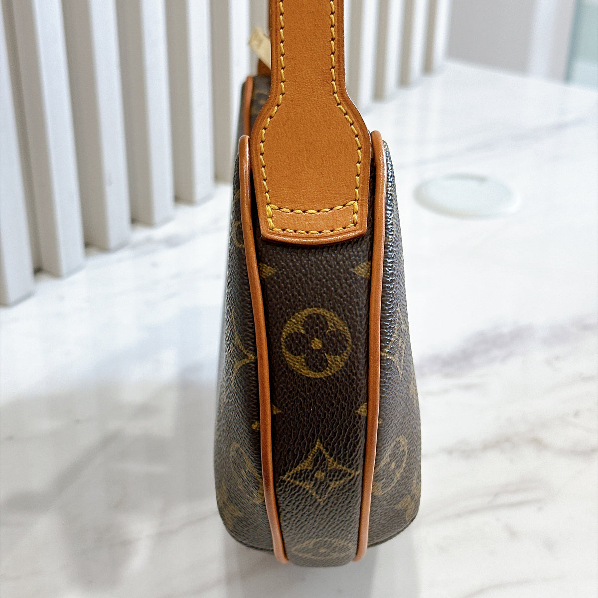LV Monogram Croissant PM