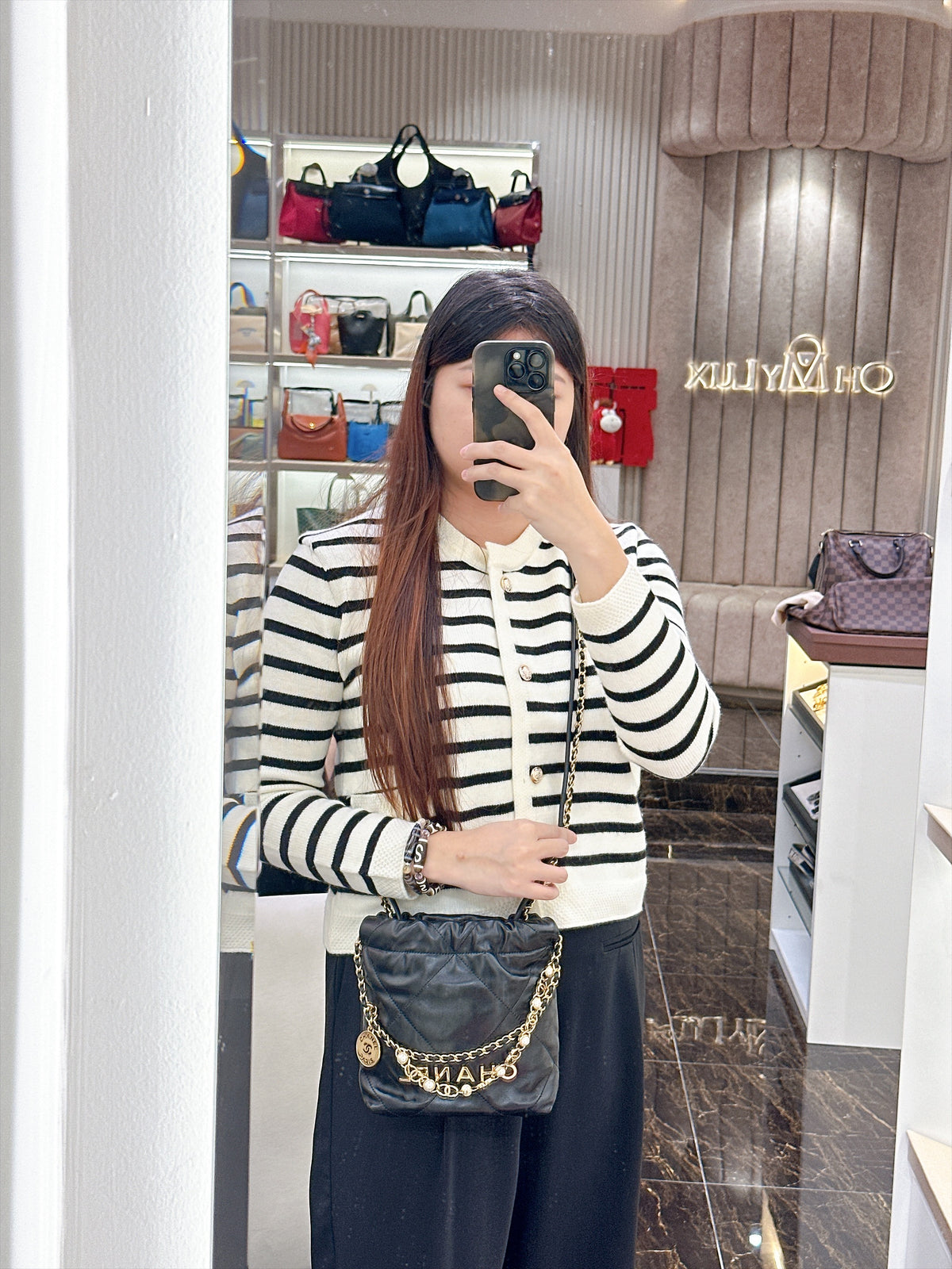 Chanel 22 Mini with Pearl Chain Black GHW