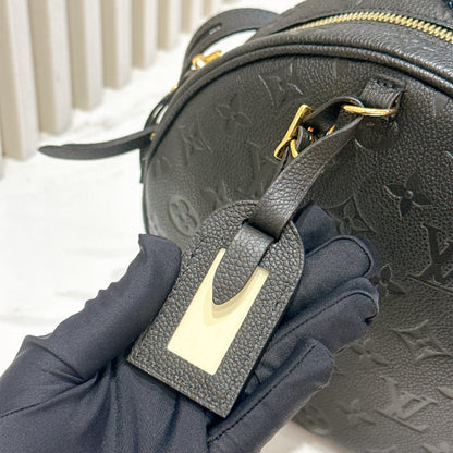 LV Boite Chapeau Souple MM in Black Empreinte