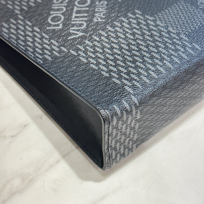 LV Voyage Pochette Damier Graphite 3D