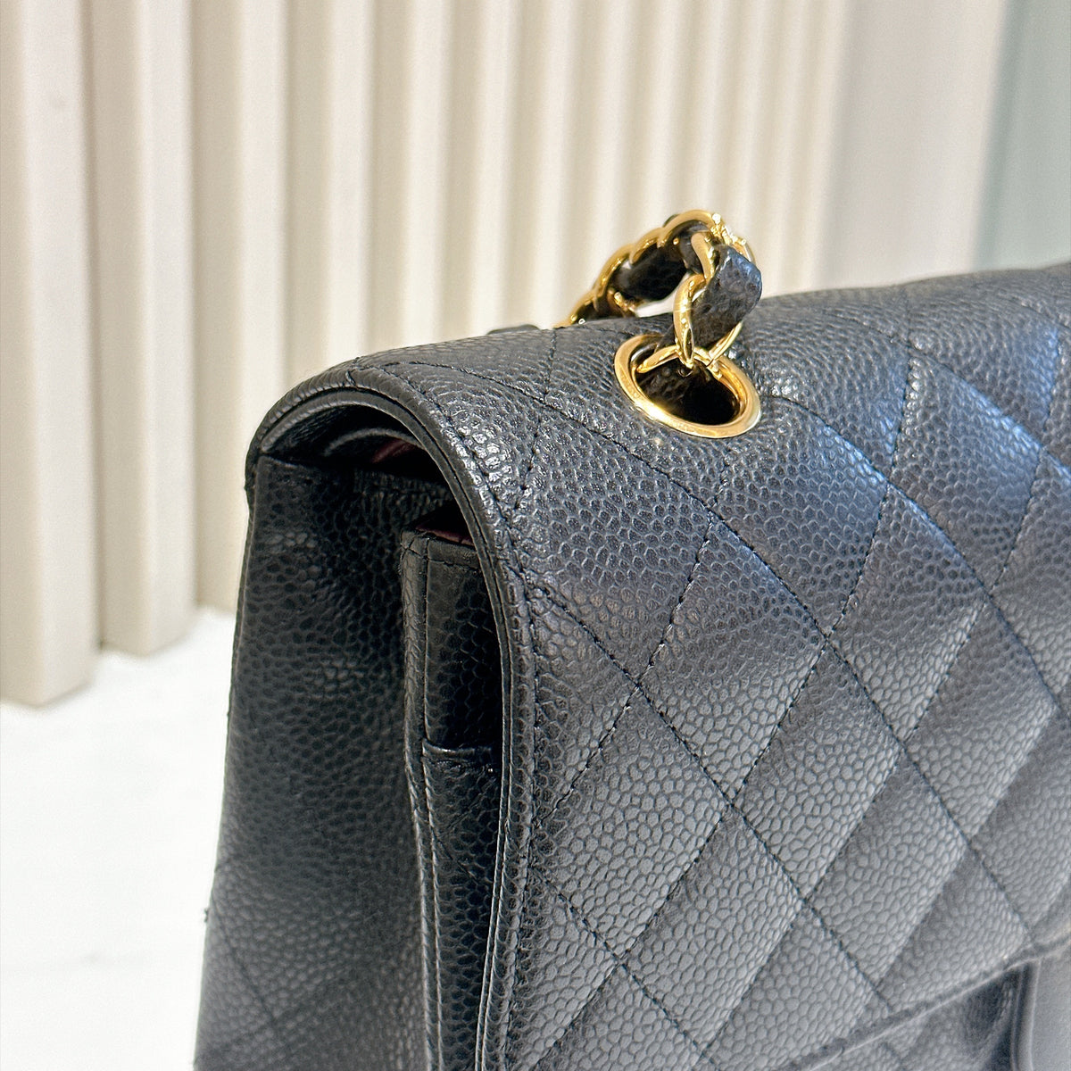 Chanel Classic Flap Medium in Black GHW