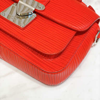 LV Monceau Distorted Epi XL in Red