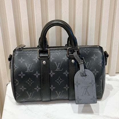 LV Keepall 25 in Monogram Eclipse