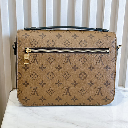 LV Monogram Reverse Pochette Metis
