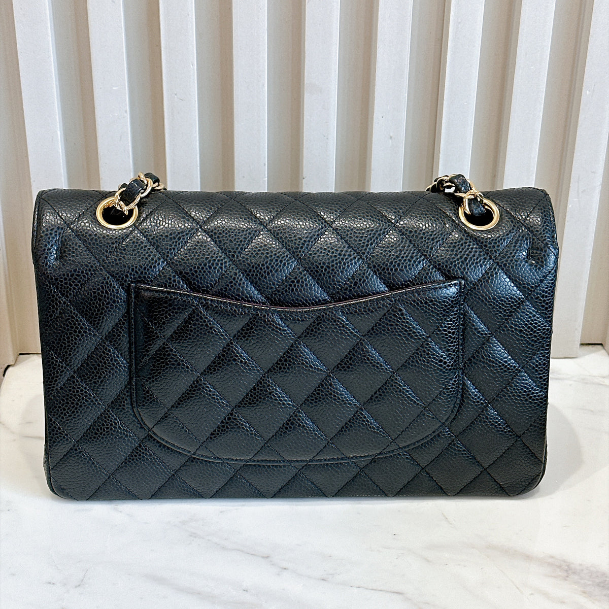 Chanel Classic Flap Medium in Black GHW