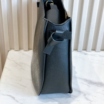 LV Very Hobo in Black Monogram