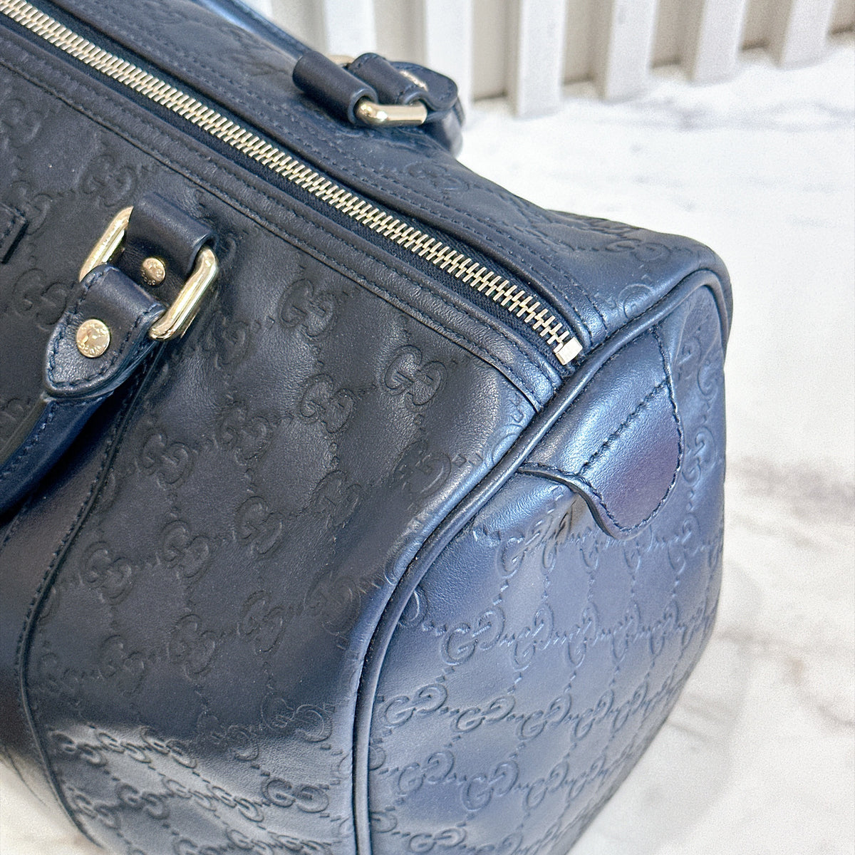 Gucci Guccissima Medium Joy Boston in Navy Blue