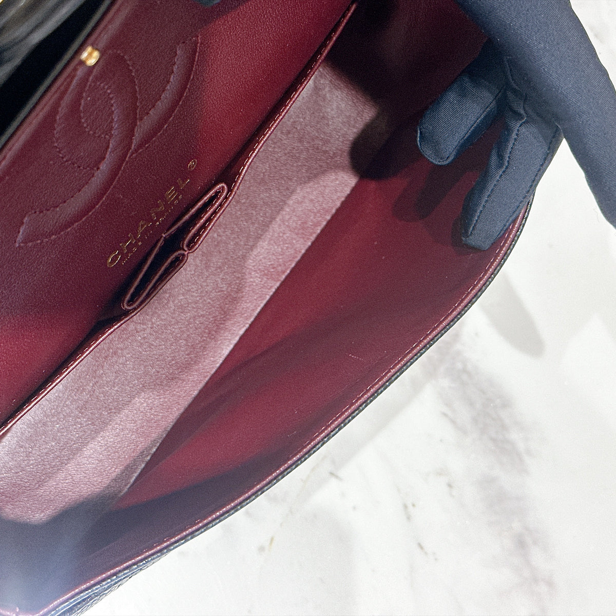 Chanel Classic Flap Medium in Black GHW