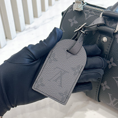 LV Keepall 25 in Monogram Eclipse