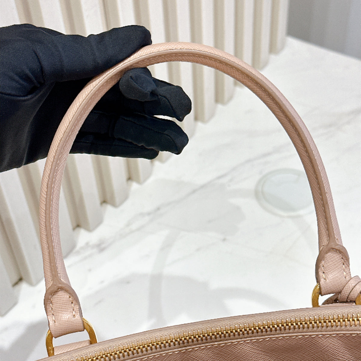 Prada Saffiano Gallieria Pink in Medium