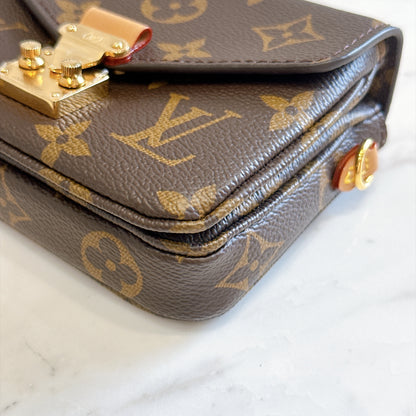 LV Monogram Micro Metis